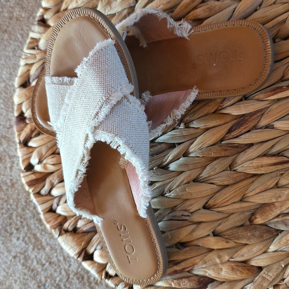 TOMS Rafia Sandals Size 6 - Picture 6 of 6